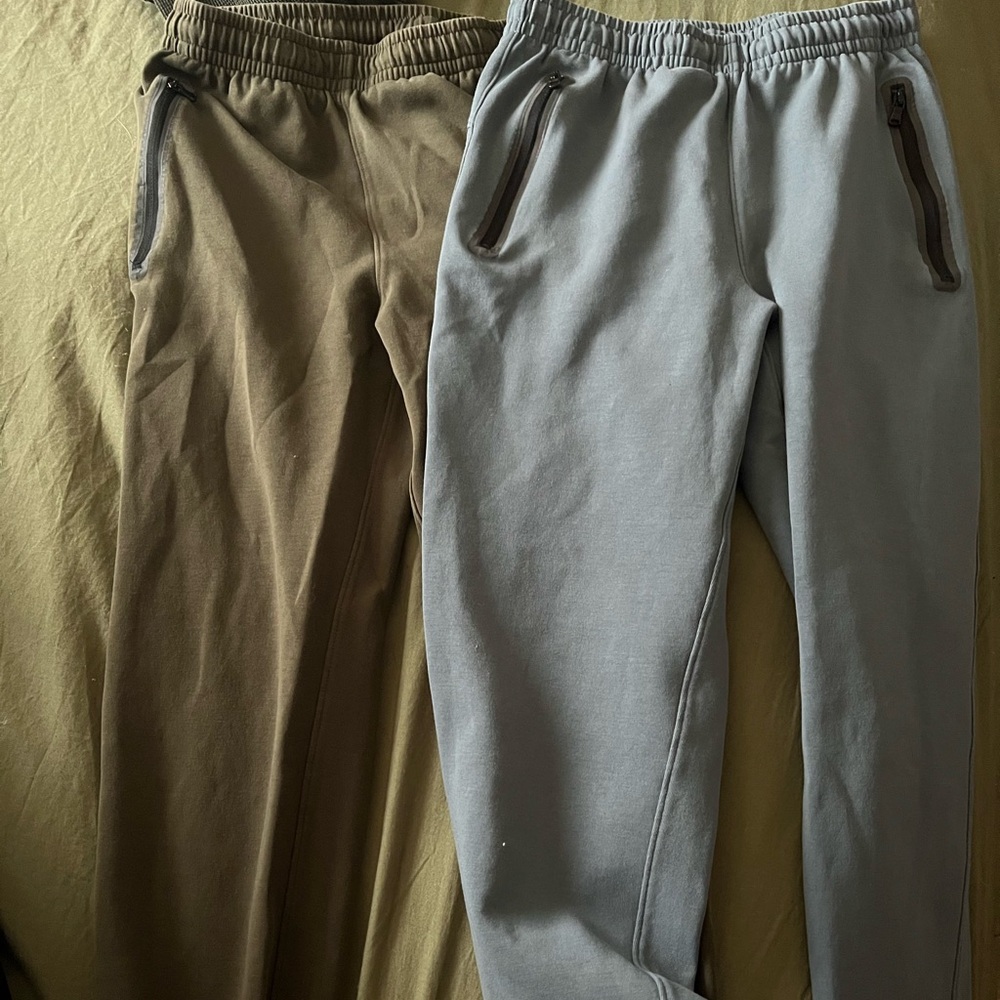 2 pairs of slim XL Old Navy Sweatpants